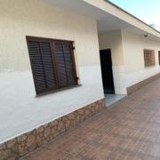 Espa�osa Casa Residencial para LOCA��O com 2 Quartos no Ipiranga, S�o Paulo - Comodidades Exclusivas e Pr�ximo a Parques e Shoppings