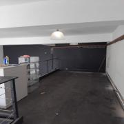 Espa�oso Hall Comercial de 180m� no Vibrante Bairro do Ipiranga, S�o Paulo - Perto de Parques e Shoppings