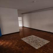 OPORTUNIDADE IMPERD�VEL NO IPIRANGA  Casa t�rrea exclusiva, em rua arborizada, tranquila e extremamente segura, com guarita de seguran�a comunit�ria.