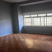 APARTAMENTO COM VAGA DE GARAGEM!  Apartamento t�rreo, confort�vel e bem localizado, ideal para quem busca praticidade no dia a dia.